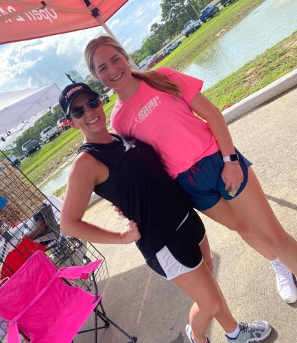 Ramsie and Kristi getting their fitness on. 