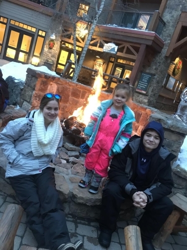 Ramsie, Riley and Eleanor-Crested-Butte-Dec-2018