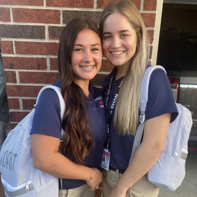 Ramsie and Sophi's FIRST Day of SENIOR YEAR 